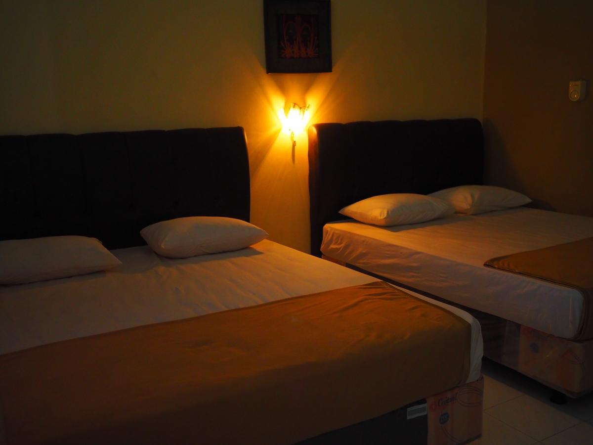 Diaga Grha Hotel Yogyakarta Exterior photo
