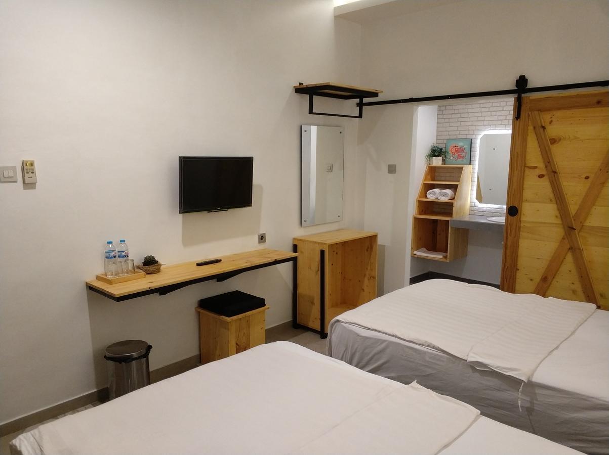 Diaga Grha Hotel Yogyakarta Exterior photo