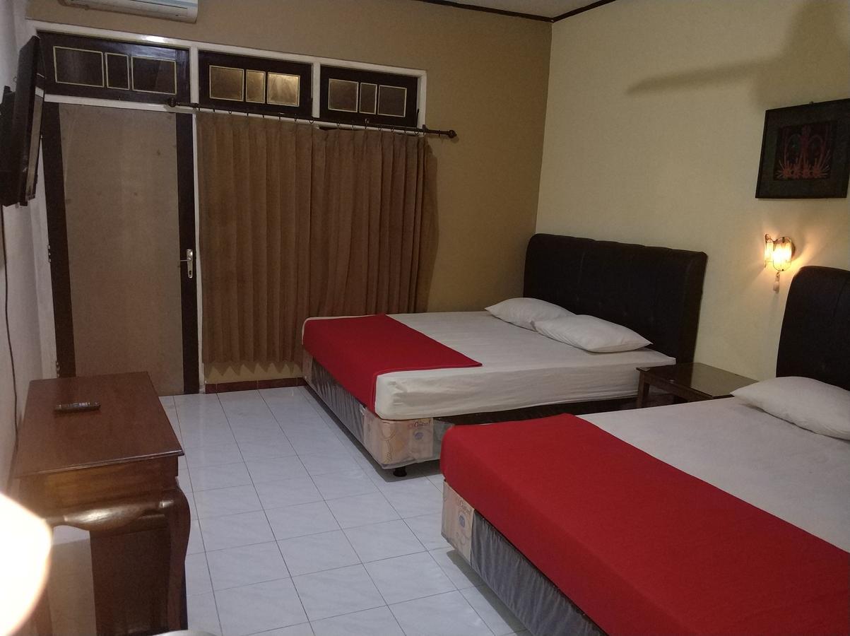 Diaga Grha Hotel Yogyakarta Exterior photo