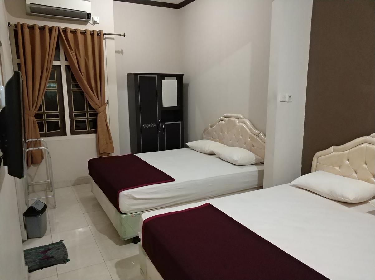 Diaga Grha Hotel Yogyakarta Exterior photo